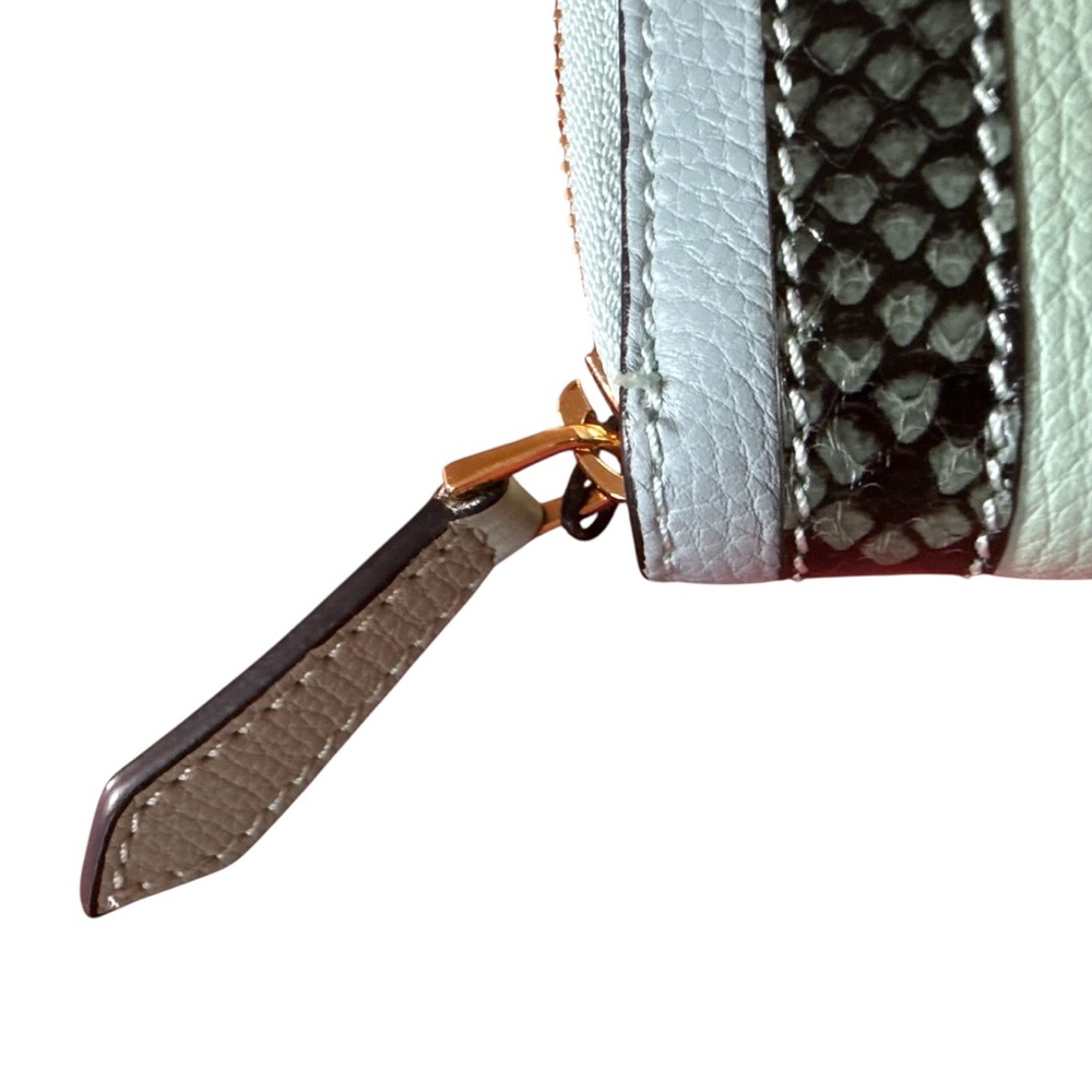 Burberry Mint Green & Black Organizer. Leather. Brand New + Tags. Agenda Poach. - Picture 2 of 7